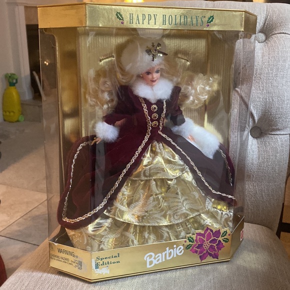 Matte 1996 Happy Holidays Special Edition Beautiful Barbie NEW Still In Box EUC - Picture 11 of 14